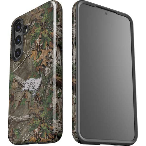 NFL Tampa Bay Buccaneers Realtree Xtra Green Camo Galaxy S25 Impact Case